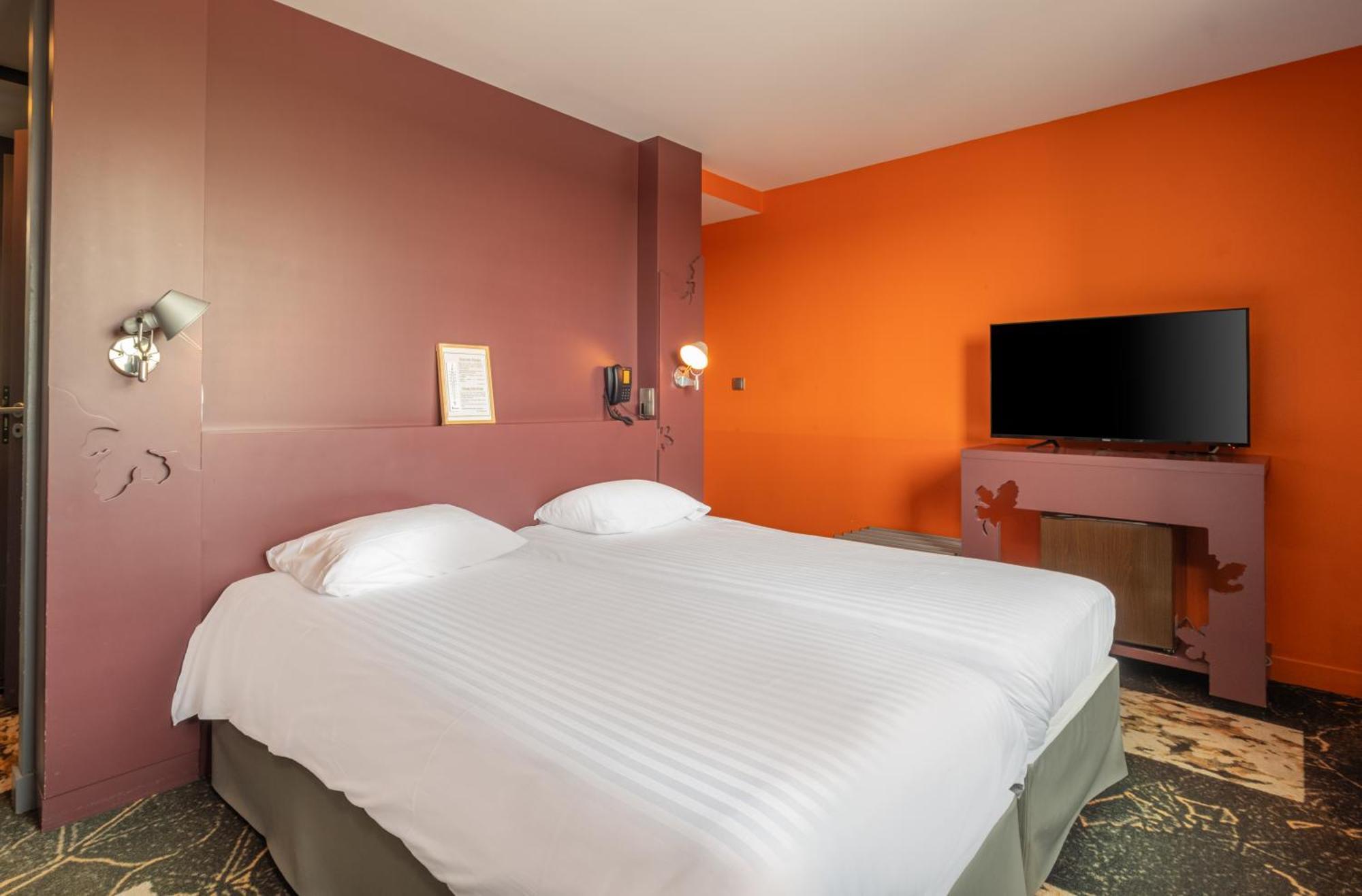 Logis Auberge De La Foret Le Gâvre Quarto foto